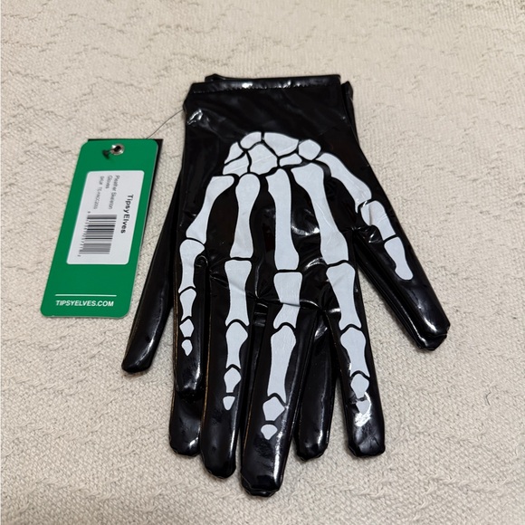Tipsy Elves Other - TipsyElves pleather Skelton gloves